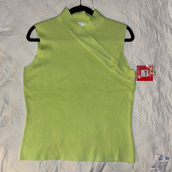 High neck Sleeveless sweater - Picture 1 of 10